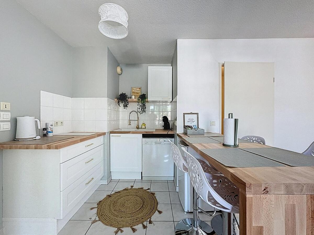 Apartamento Sejour Cosy - Lit 180X200 - Wifi - Parking Clermont-Ferrand Exterior foto