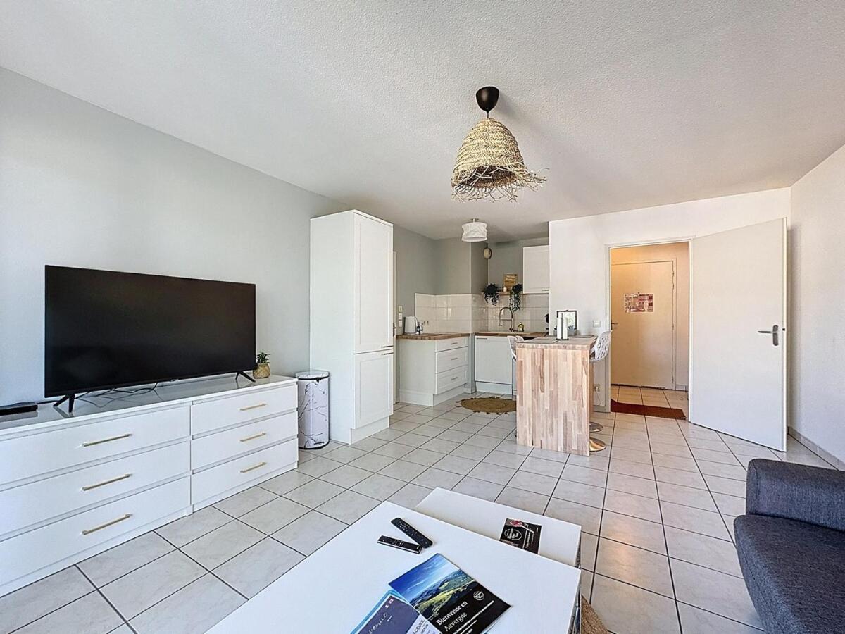 Apartamento Sejour Cosy - Lit 180X200 - Wifi - Parking Clermont-Ferrand Exterior foto